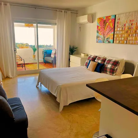 Gibraltar View - Marina Bay Apartamento Estepona